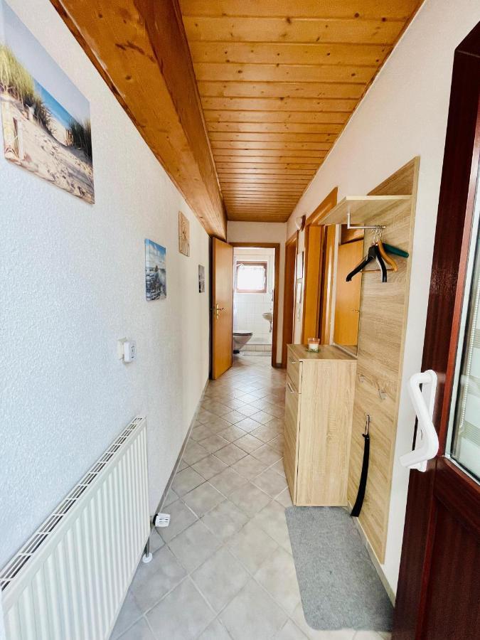 Kleine Ein Zimmer Wohnung Mit Gartenanlage ザーレム エクステリア 写真